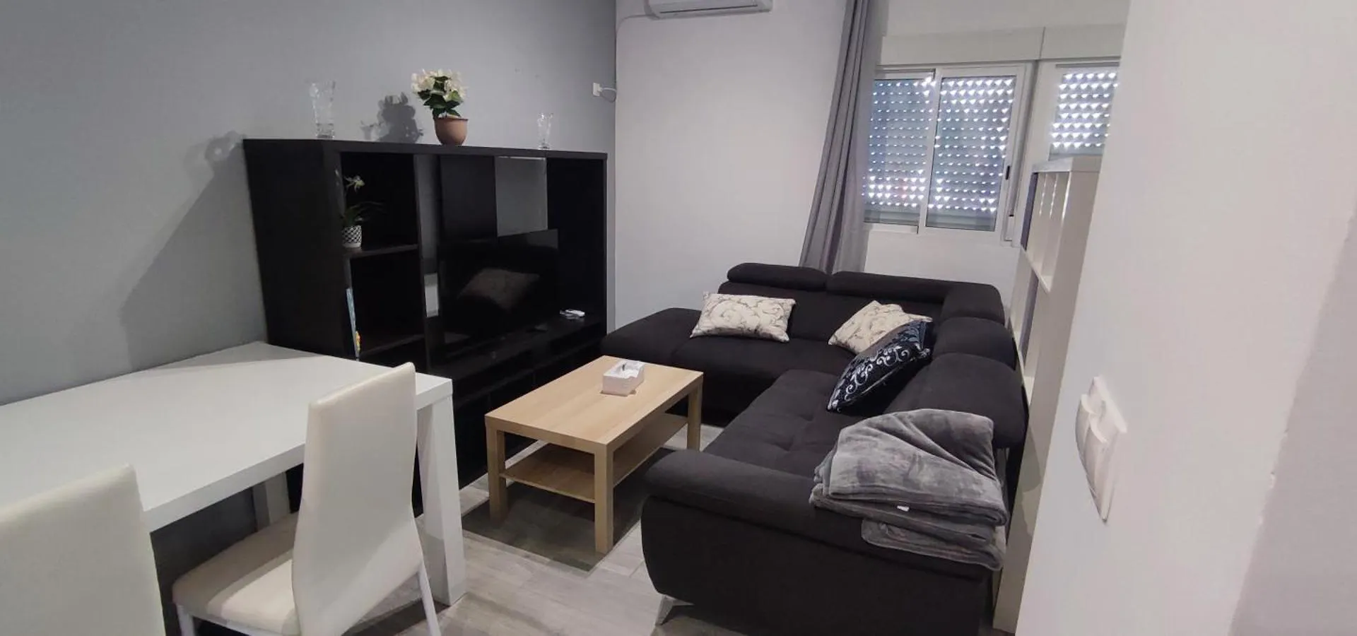Apartamentos De Don Juan Almaden de la Plata 0*,  Spain