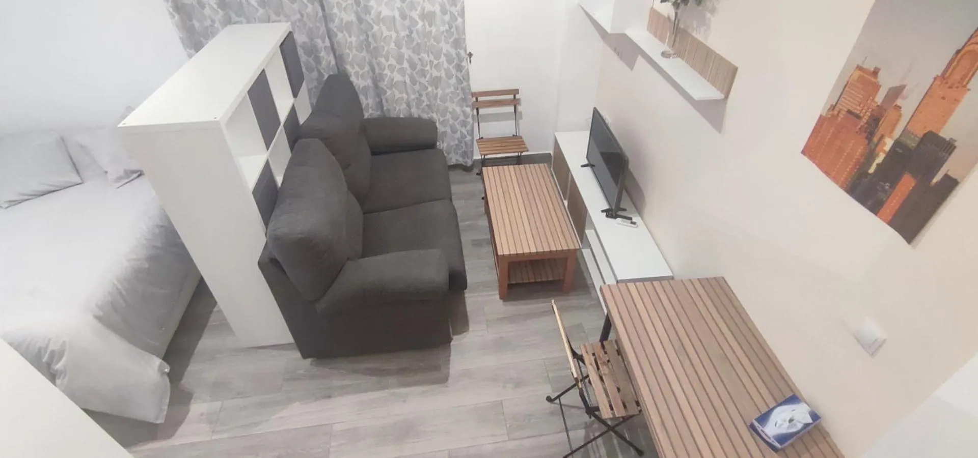 Apartamentos De Don Juan Almaden de la Plata Spain
